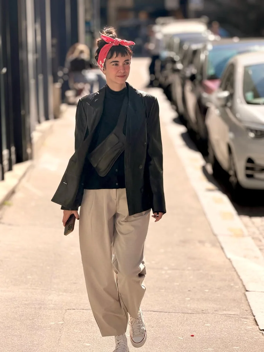 Street Tailoring: Oversized Blazer, Wide Trousers on a petite woman