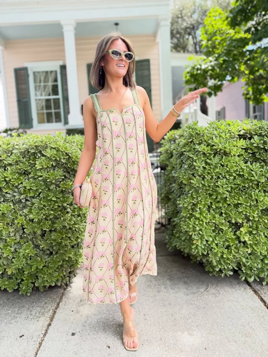 A Printed Midi That Keeps Petite Frames in Proportion on a petite woman