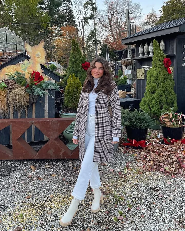 Winter Capsule Wardrobe for Petite Women